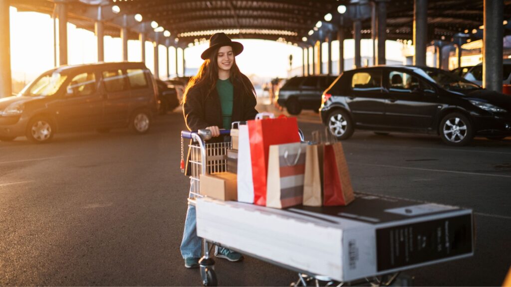 sugar baby with her gifts from her daddy on black friday 