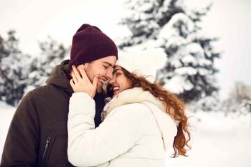 Surviving the Holiday Hustle: How to Balance Sugar Dating with Festive Obligations