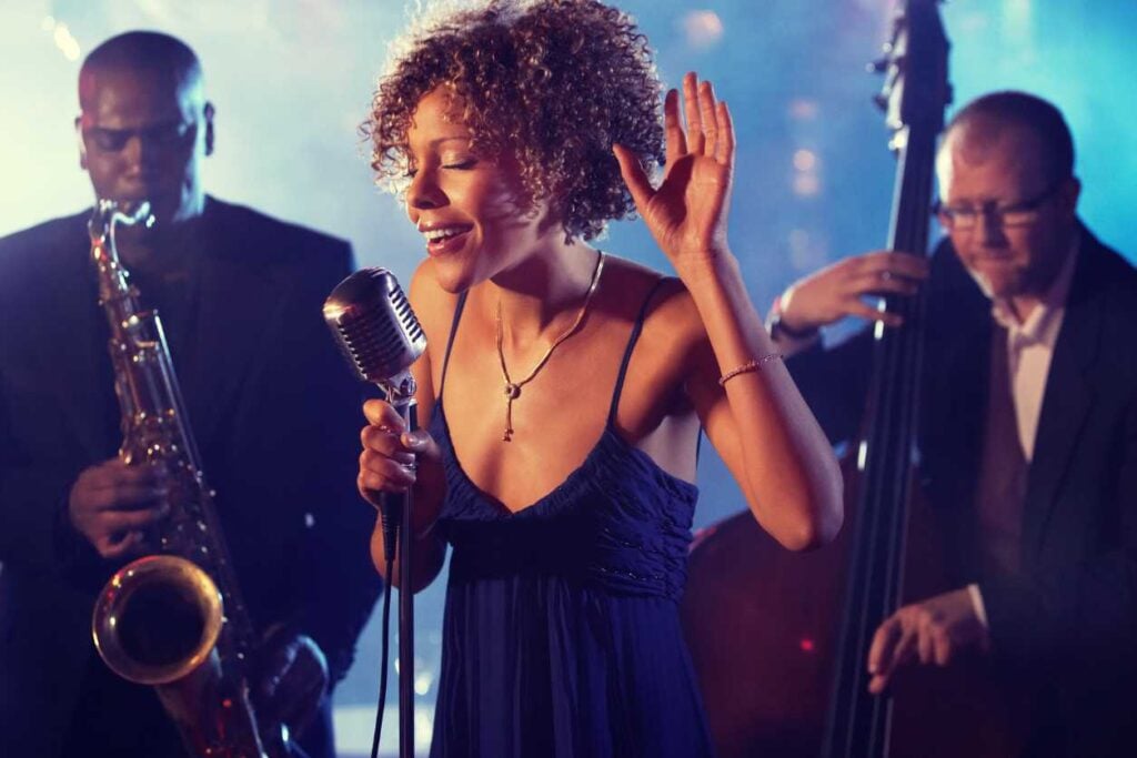Swing Into Romance: Cork Jazz Festival for Sophisticated Sugar Daters